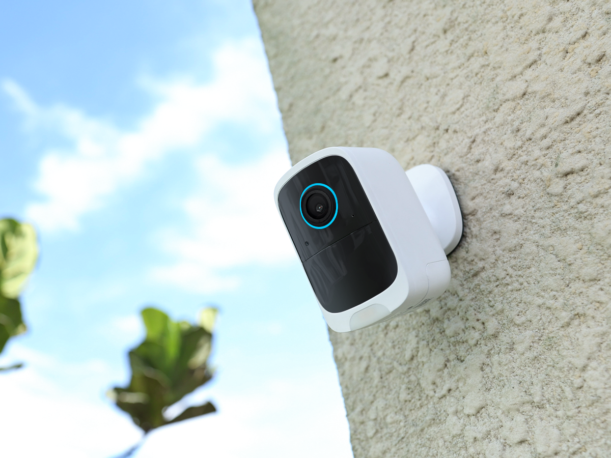 Do Security Cameras Record Sound? (Capabilities & Concerns) – safemo